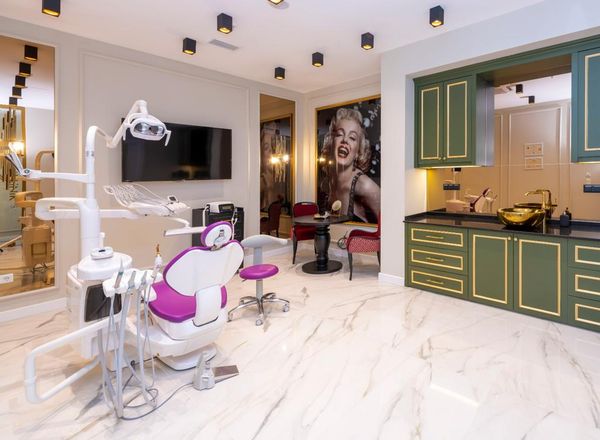 Modern Dental Treatment Room in Antalya Clinic